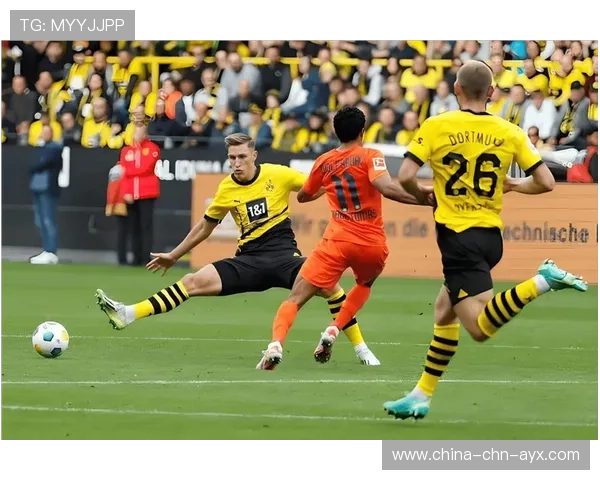 沃尔夫斯堡外线连击打乱整体防线